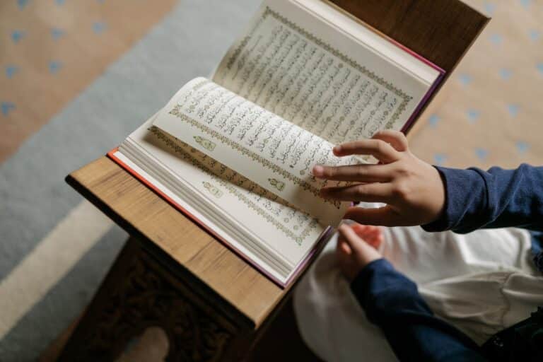 How to Learn to Read Quran Fluently