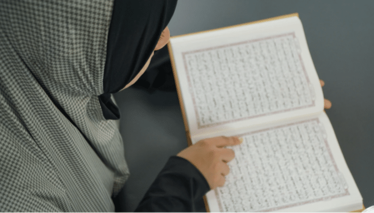 5 Reasons to Join Quran Classes for Adults- It’s Never too Late to Start Your Amazing Journey