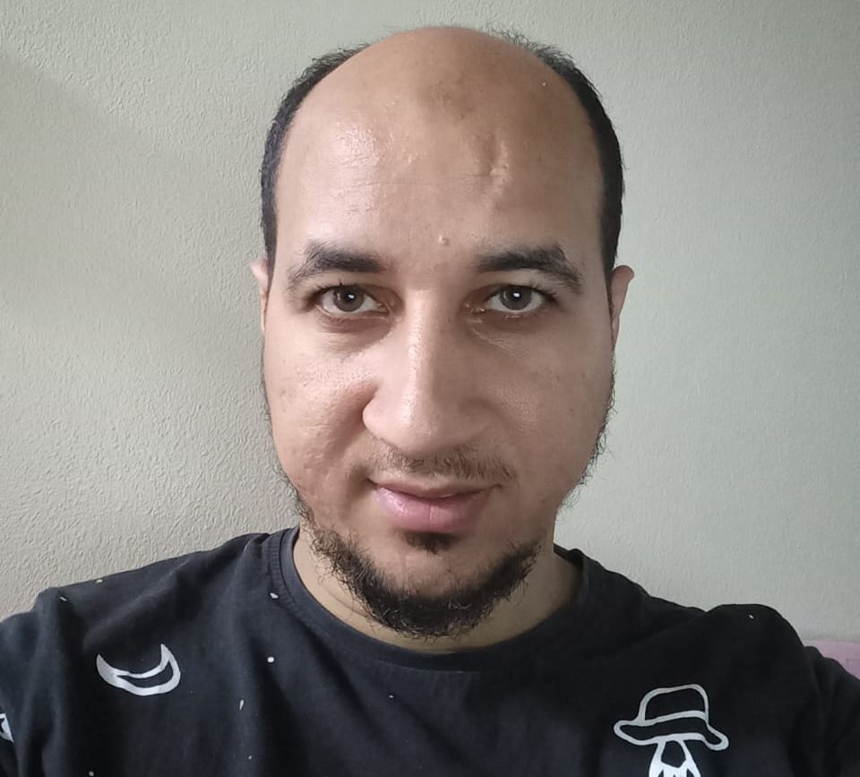 يوسف عمر0